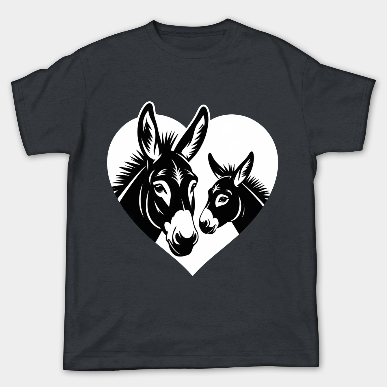 Donkey love Women's Plus Size T-shirt
